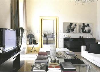 Wonderful apartment in the historic center